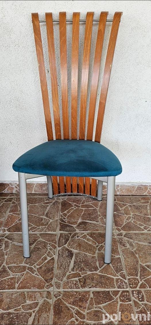 Calligaris trpezarija, stakleni sto i 6 stolica