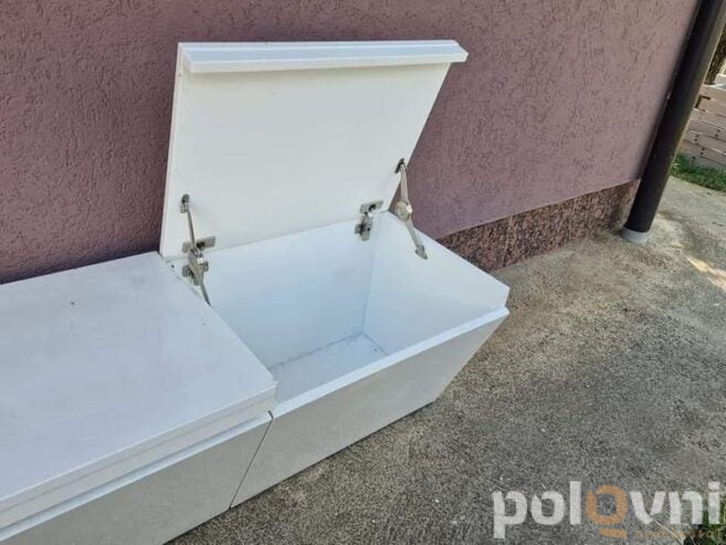 Komode više modela