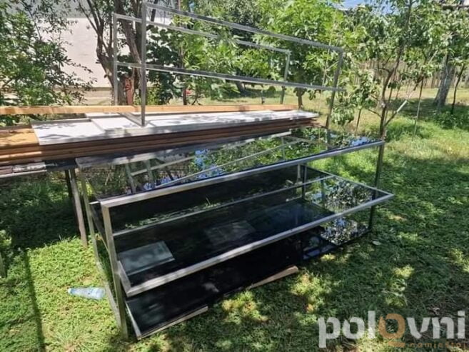 Stakleni stolovi više modela