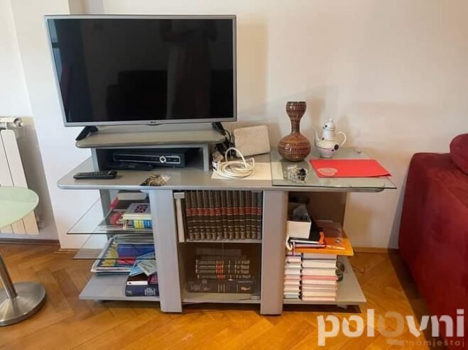 Polica za TV