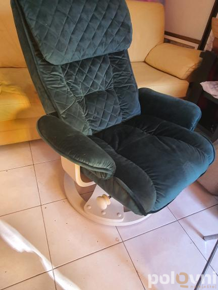 Dvosjed,trosjed, fotelja i sto