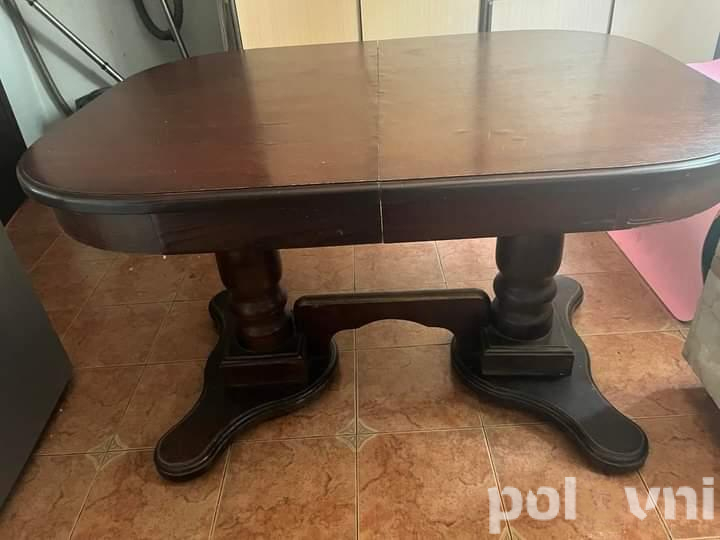 Trpezarijski sto (6 stolica gratis)