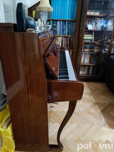 Pianino Weinbach