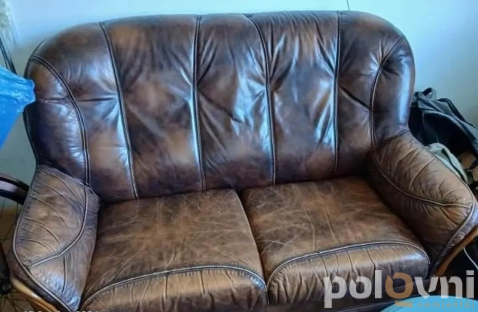 Trosjed, dvosjed i fotelja