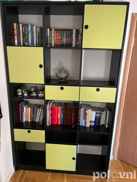 Komoda za TV i biblioteka