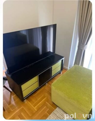 Komoda za TV i biblioteka
