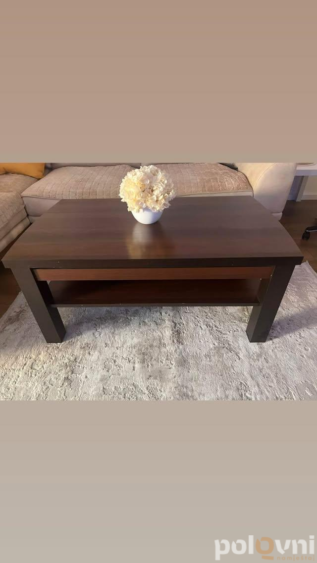 Trpezarijski i klub sto