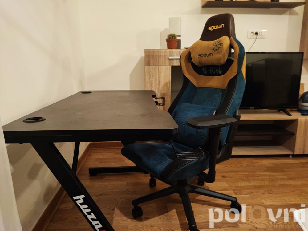 Sto i gejmerska stolica