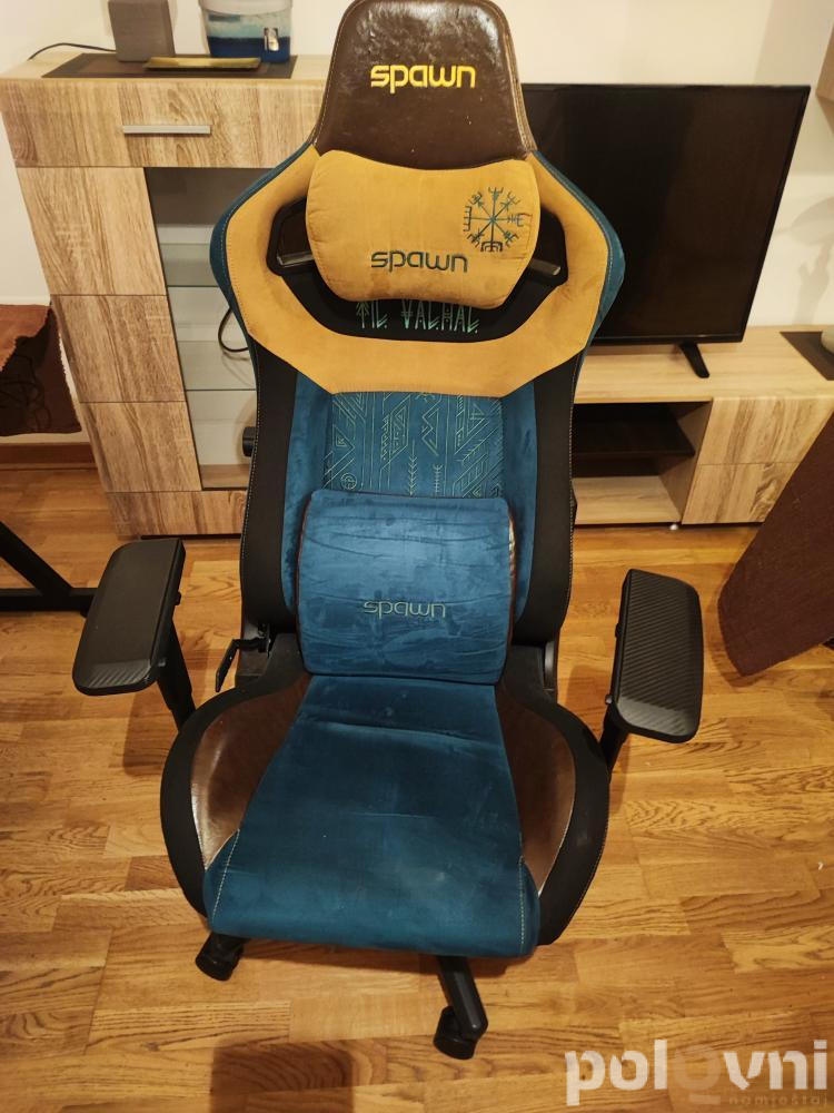 Sto i gejmerska stolica