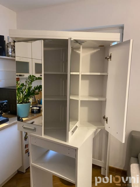 Ormarić za kupatilo