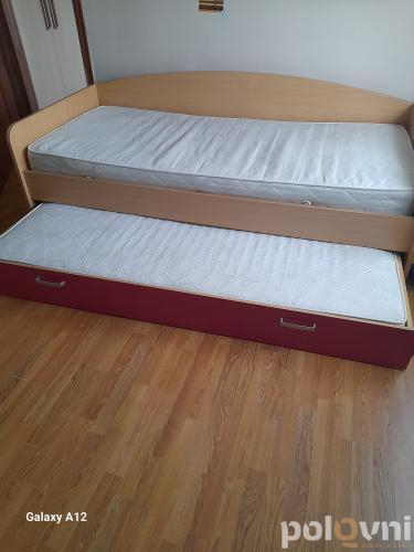 Francuski lezaj i krevet