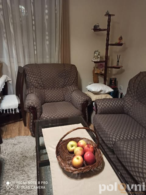 Trosjed, dvosjed i fotelja