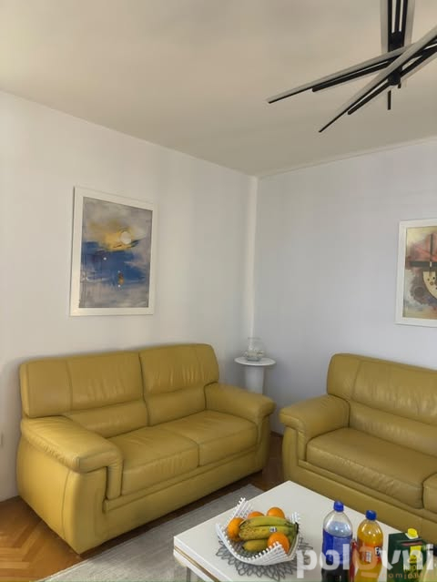 Trosjed sa mehanizmom