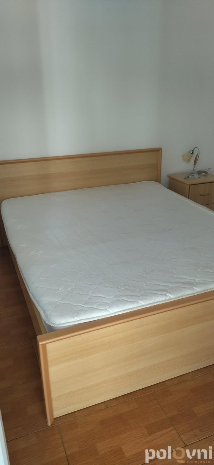 Kompleti za hodnik i kreveti