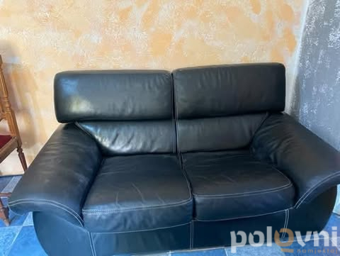 Dvosjed i fotelja