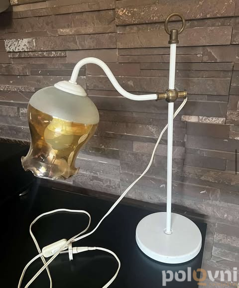 Tabure, lampa, slike